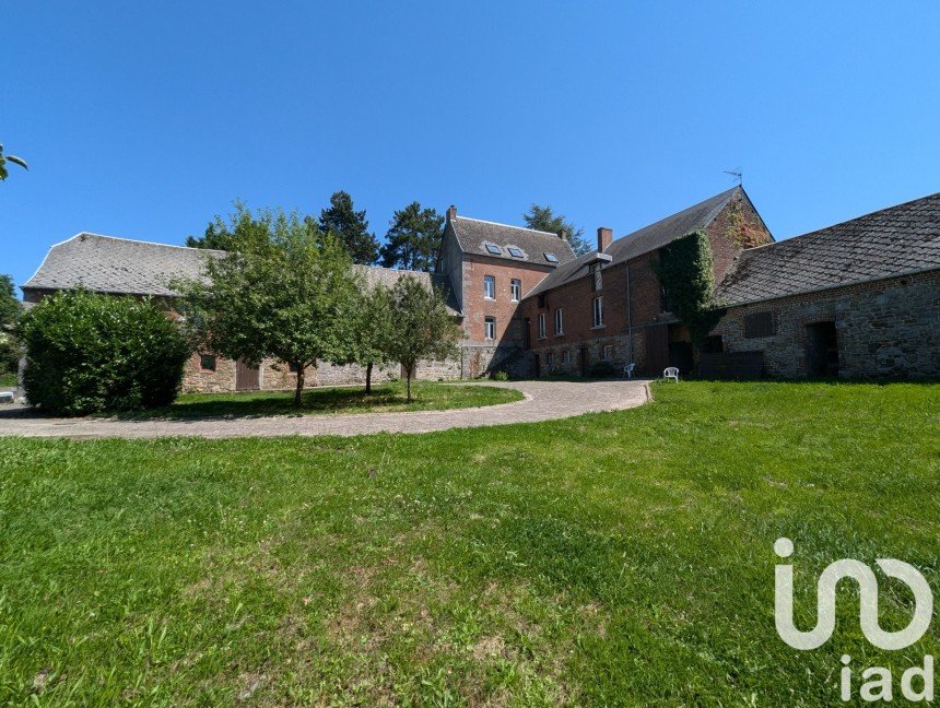 Country house 10 rooms of 352 m² in Choisies (59740)