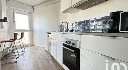 Apartment 3 rooms of 69 m² in Rennes (35200)