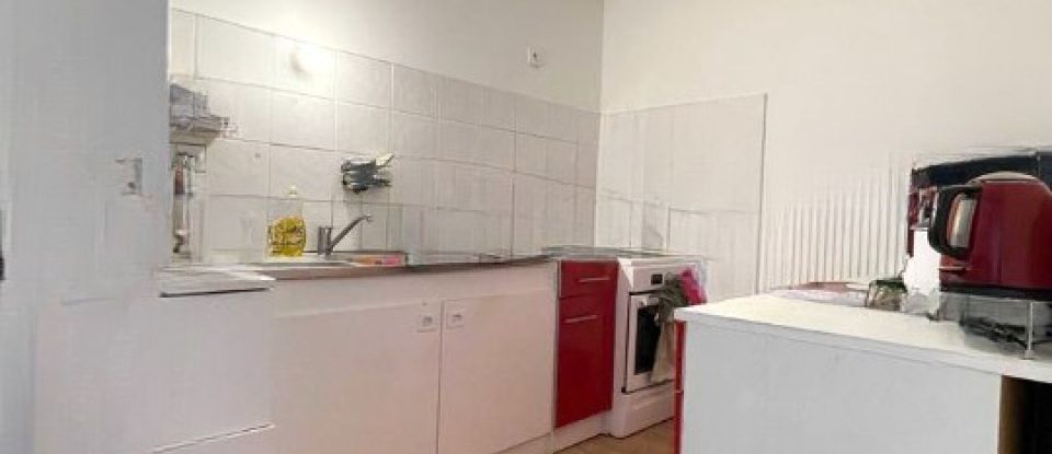 Apartment 3 rooms of 65 m² in Rillieux-la-Pape (69140)