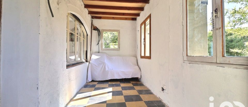 Maison traditionnelle 3 pièces de 81 m² à Saint-Cyr-sur-Mer (83270)