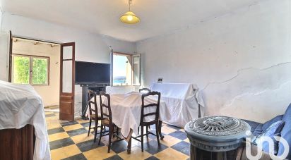 Maison traditionnelle 3 pièces de 81 m² à Saint-Cyr-sur-Mer (83270)