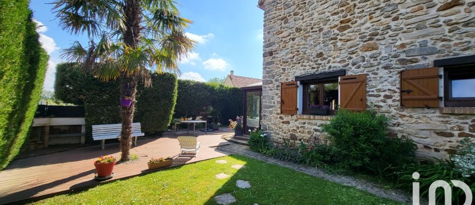 Maison 5 pièces de 148 m² à Tournan-en-Brie (77220)