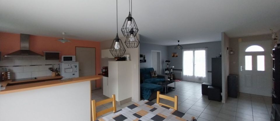 Maison 5 pièces de 102 m² à La Merlatière (85140)