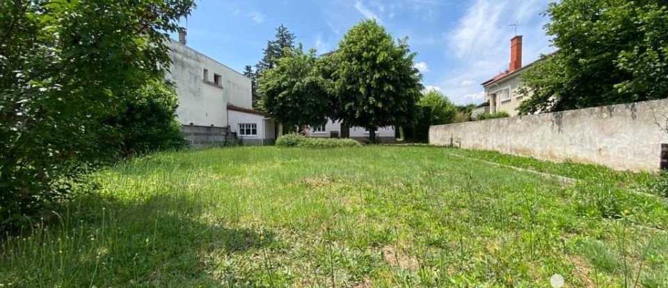 House 5 rooms of 100 m² in Andrézieux-Bouthéon (42160)