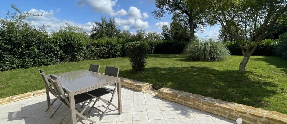 Traditional house 6 rooms of 141 m² in Ligny-le-Châtel (89144)