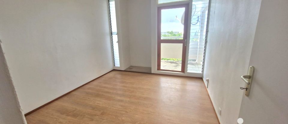 Appartement 4 pièces de 74 m² à Basse-Terre (97100)