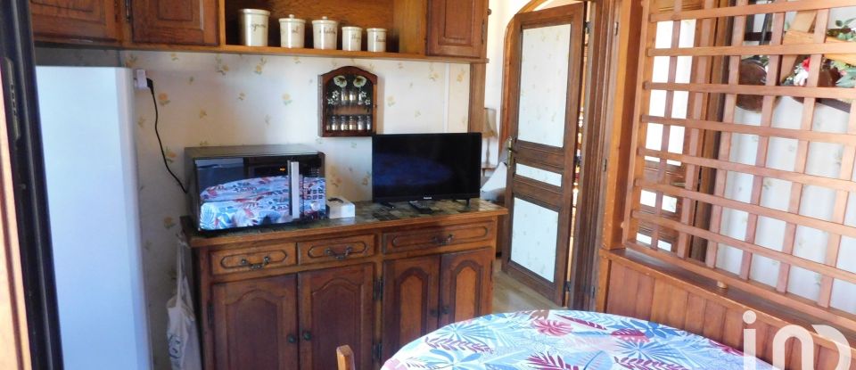 Maison traditionnelle 6 pièces de 92 m² à Montluçon (03100)