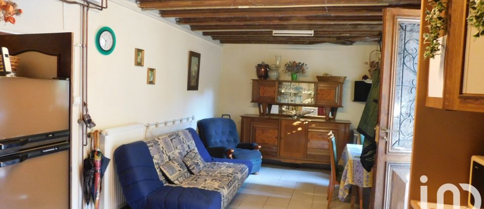 Maison traditionnelle 6 pièces de 92 m² à Montluçon (03100)