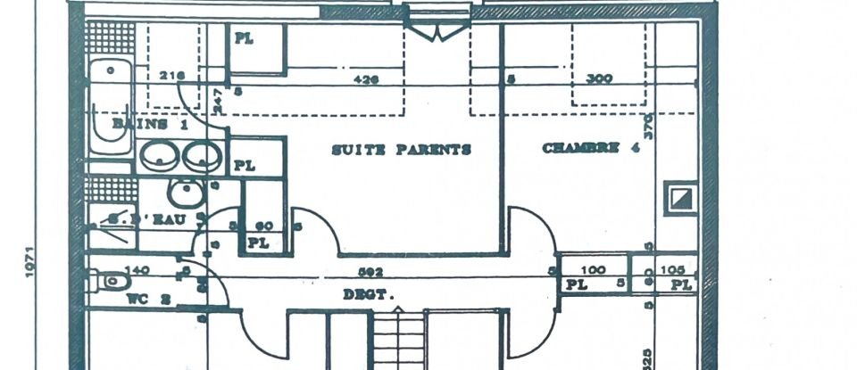 House 6 rooms of 139 m² in Servon (77170)