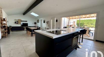 Maison 4 pièces de 136 m² à Airvault (79600)