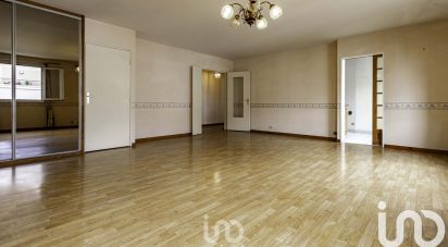 Appartement 3 pièces de 82 m² à Poissy (78300)