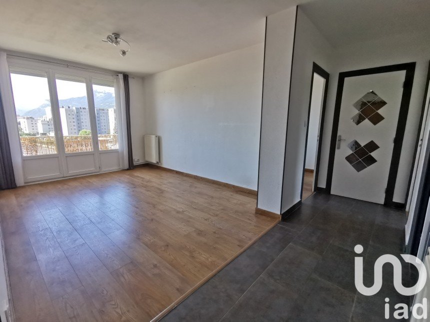 Apartment 3 rooms of 56 m² in Grenoble (38100)