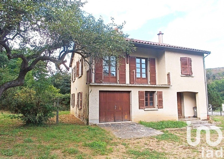 Maison traditionnelle 3 pièces de 87 m² à Chanteuges (43300)