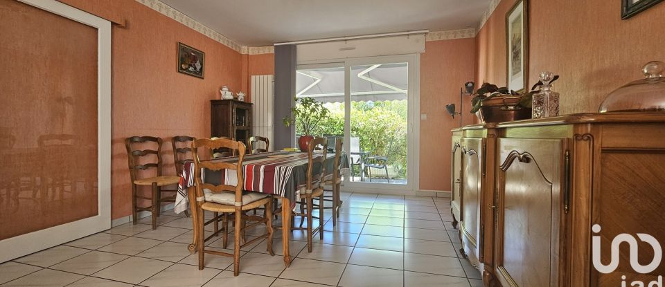 Traditional house 10 rooms of 252 m² in La Souterraine (23300)