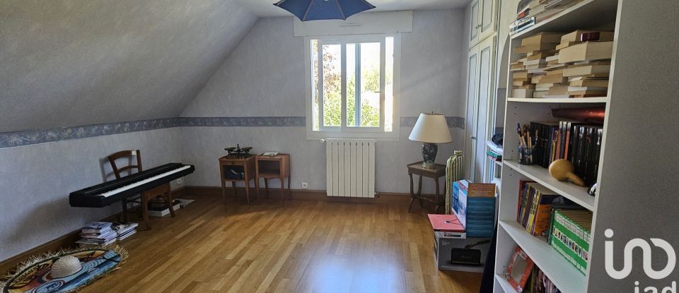 Traditional house 10 rooms of 252 m² in La Souterraine (23300)