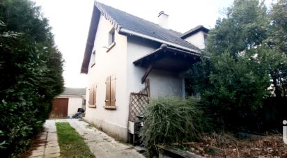 House 6 rooms of 118 m² in Bezons (95870)