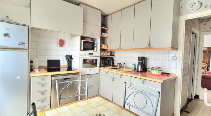 Apartment 4 rooms of 69 m² in Saint-Étienne (42100)