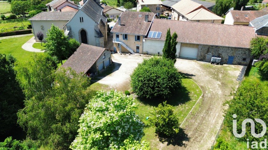 Maison traditionnelle 8 pièces de 187 m² à Burgnac (87800)