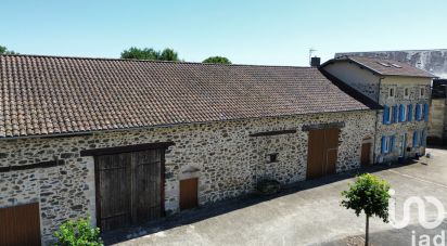 Maison traditionnelle 8 pièces de 187 m² à Burgnac (87800)