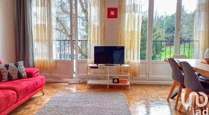 Appartement 4 pièces de 81 m² à Chatou (78400)