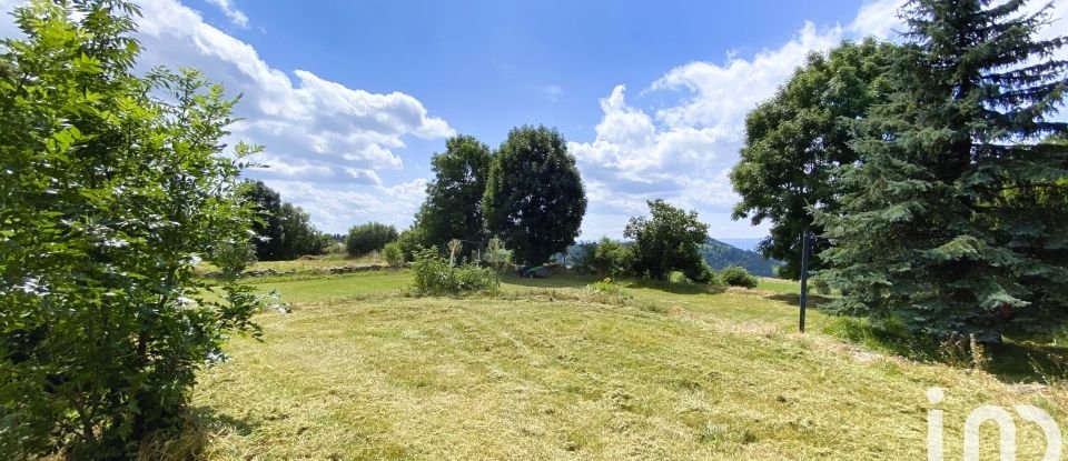 Country house 10 rooms of 225 m² in Saint-Jean-Lachalm (43510)