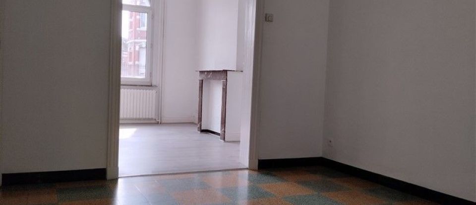 Town house 5 rooms of 111 m² in Cambrai (59400)