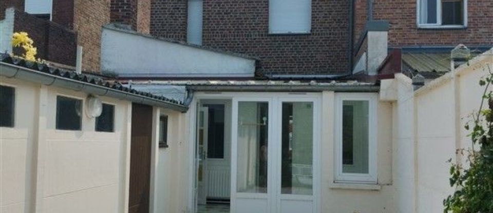 Town house 5 rooms of 111 m² in Cambrai (59400)