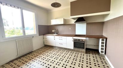 Maison 5 pièces de 140 m² à Vic-en-Bigorre (65500)