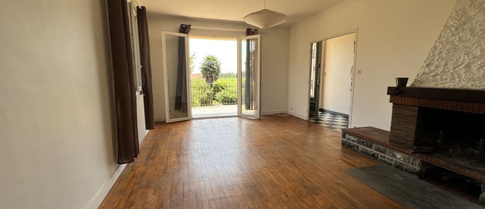 Maison 5 pièces de 140 m² à Vic-en-Bigorre (65500)