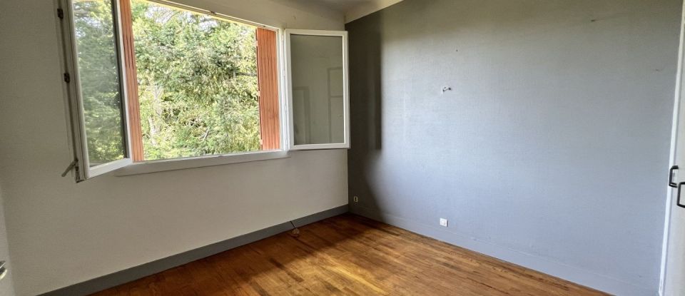 Maison 5 pièces de 140 m² à Vic-en-Bigorre (65500)