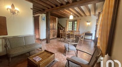 Traditional house 6 rooms of 105 m² in Touques (14800)