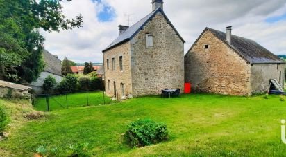 Country house 6 rooms of 155 m² in Sainte-Marguerite-de-Carrouges (61320)