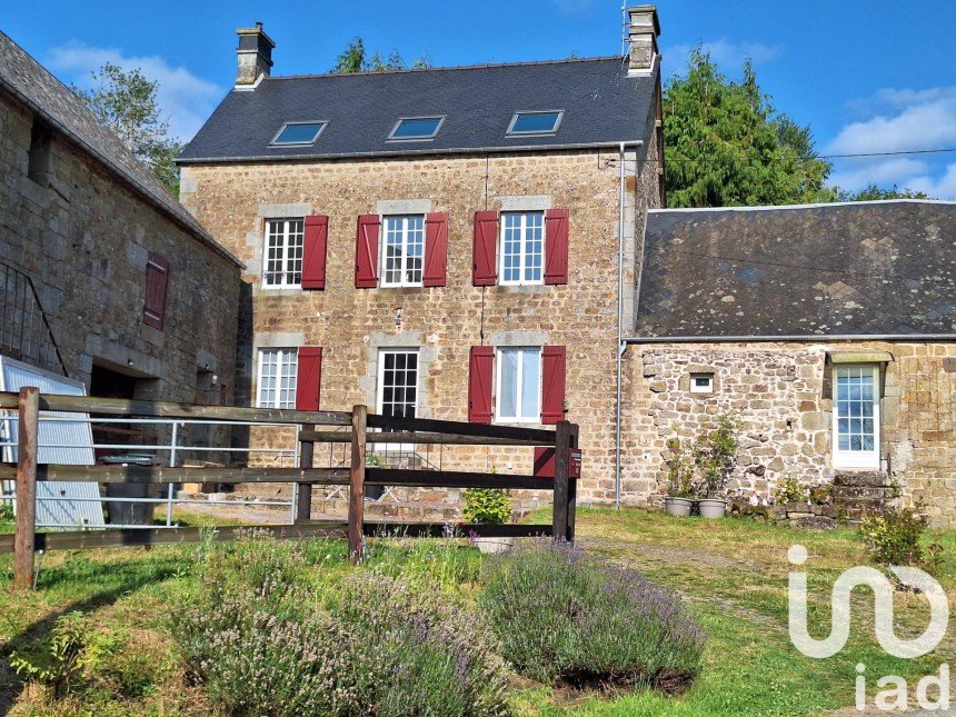 Maison de campagne 6 pièces de 155 m² à Sainte-Marguerite-de-Carrouges (61320)