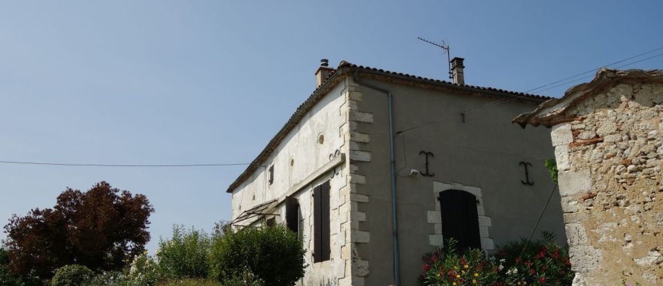 Country house 4 rooms of 166 m² in Castelculier (47240)