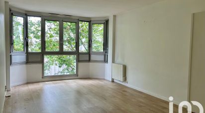 Appartement 3 pièces de 55 m² à Paris (75019)