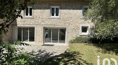 Maison 5 pièces de 193 m² à Celles-sur-Durolle (63250)