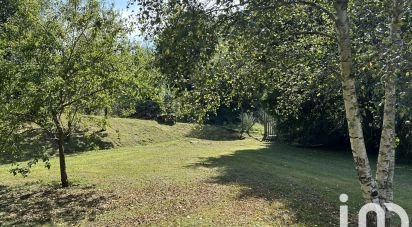 Maison de campagne 5 pièces de 193 m² à Celles-sur-Durolle (63250)