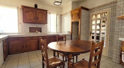 Traditional house 5 rooms of 180 m² in Bayonne (64100)