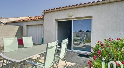 House 4 rooms of 78 m² in Saint-Cyr-du-Doret (17170)