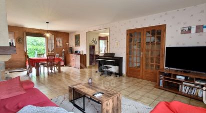 Traditional house 5 rooms of 125 m² in Sainte-Geneviève-des-Bois (91700)