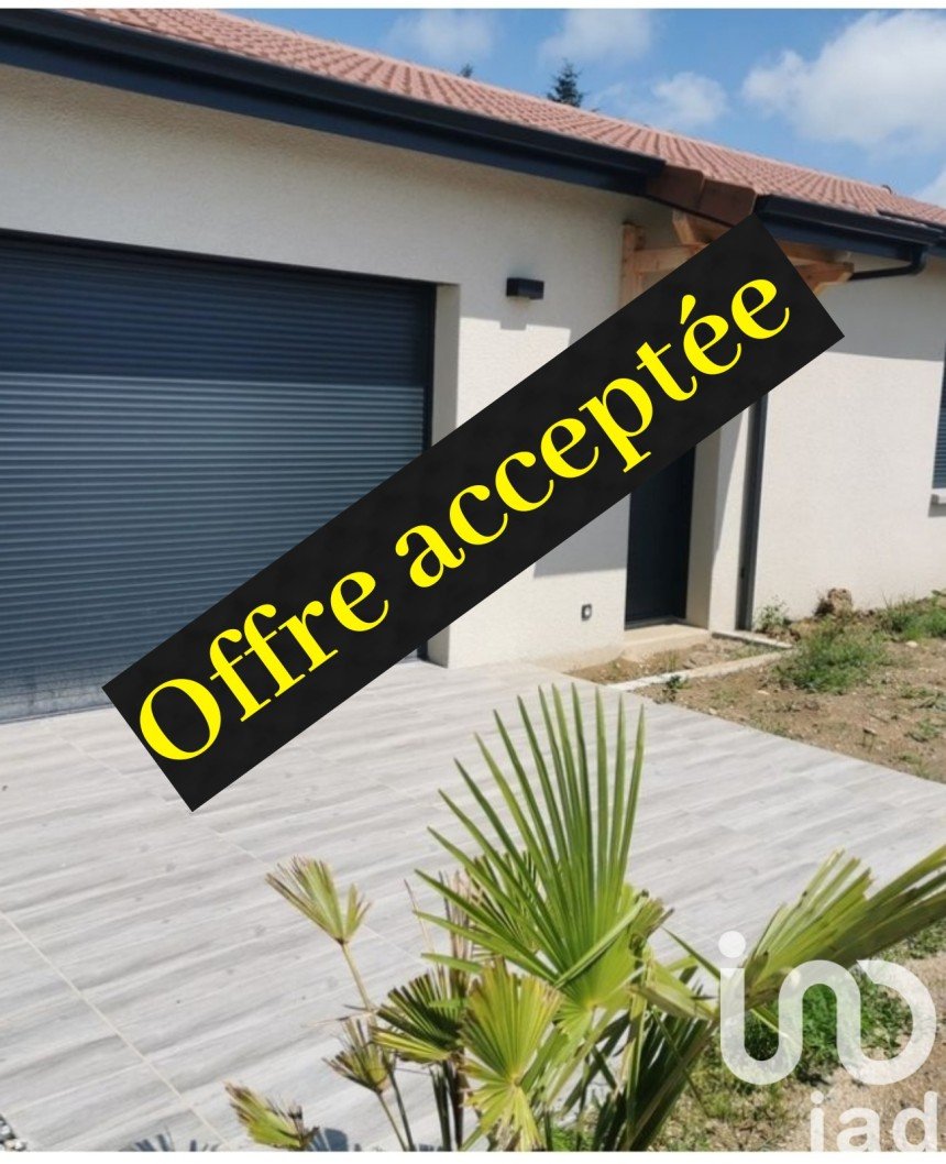 Maison 4 pièces de 108 m² à Bogy (07340)