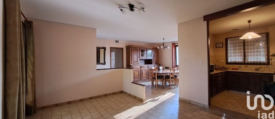 House 5 rooms of 90 m² in Le Pizou (24700)