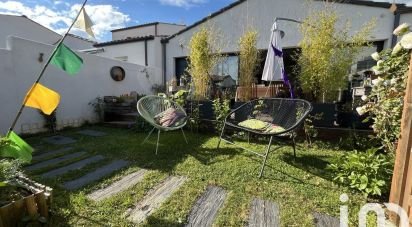 House 4 rooms of 92 m² in Saint-Xandre (17138)