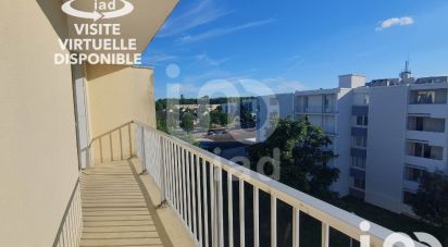 Apartment 2 rooms of 40 m² in Tours (37000)