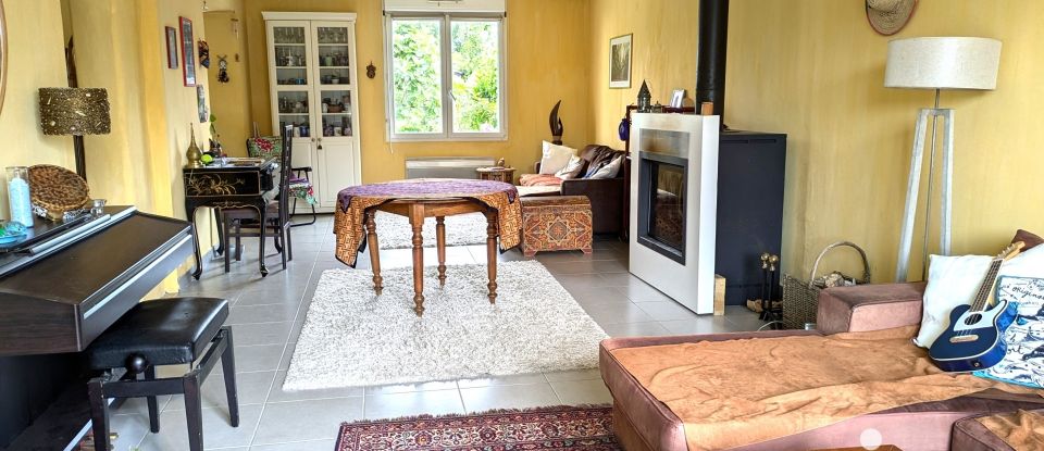 Immeuble de 168 m² à Ploemeur (56270)