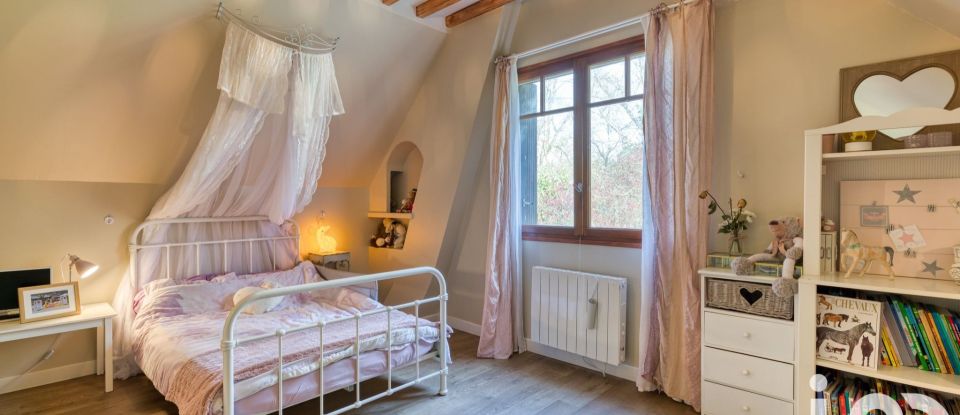 Maison traditionnelle 4 pièces de 130 m² à Tourville-en-Auge (14130)