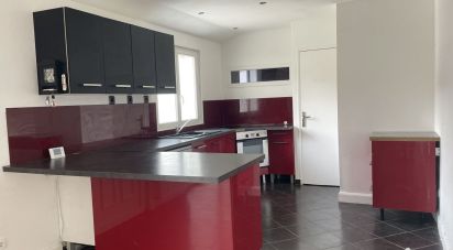 Maison 6 pièces de 107 m² à Roissy-en-France (95700)