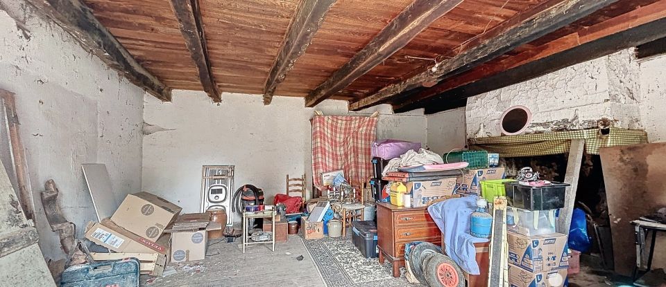 Maison de campagne 4 pièces de 98 m² à Carentoir (56910)