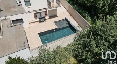 House 7 rooms of 165 m² in Morières-lès-Avignon (84310)