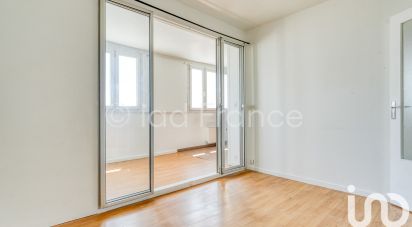 Appartement 3 pièces de 54 m² à Montreuil (93100)